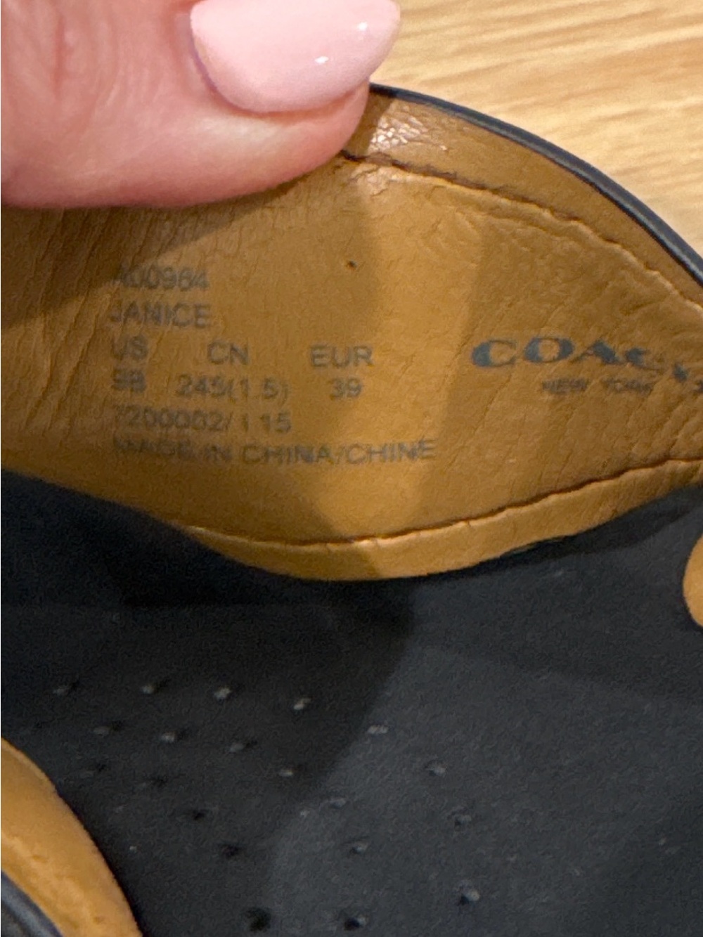 Coach Janice Black Signature Canvas Platform Wedge Thong Sandals Y2K Size 9 - Picture 7 of 8
